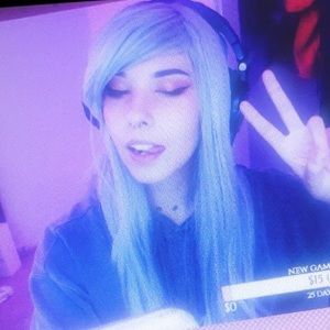 Meet your Posher, Evelyn